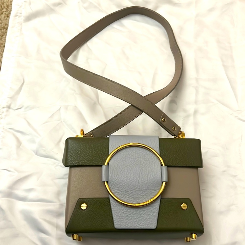 Yuzefi green/blue/grey Camera crossbody bag.Super cuteee!excellent condition.